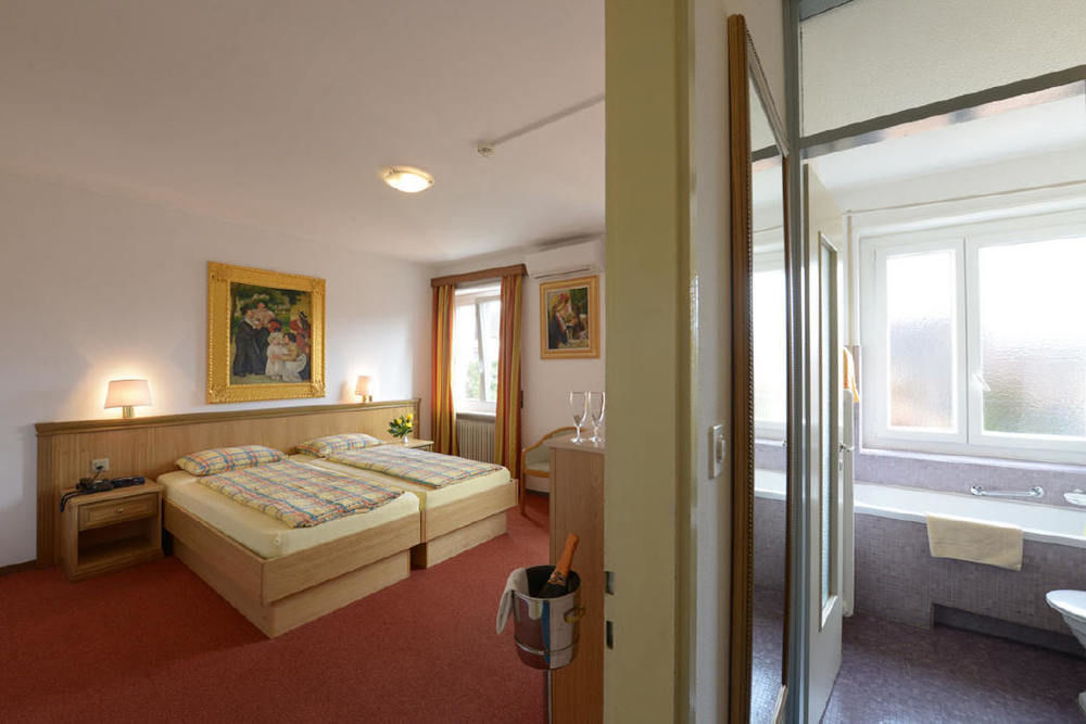 Hotel Dischma - Free Bus And Train Ticket